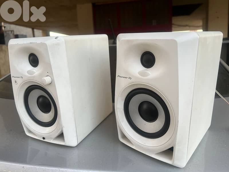 Pioneer DM - 40BT - W 2