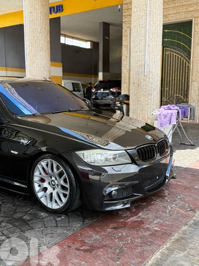 BMW 3-Series 2009