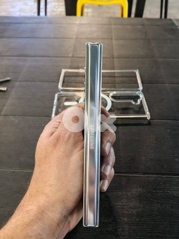 Fold 5 512GB 3