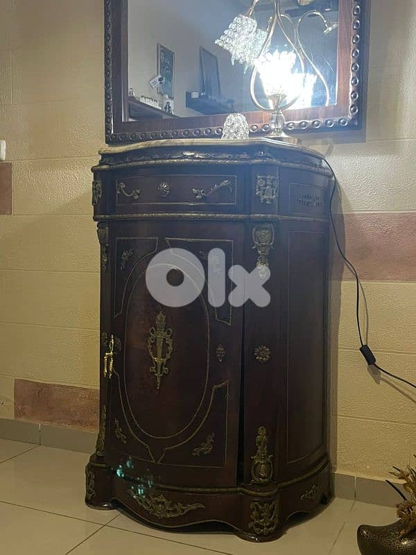 cabinet 4