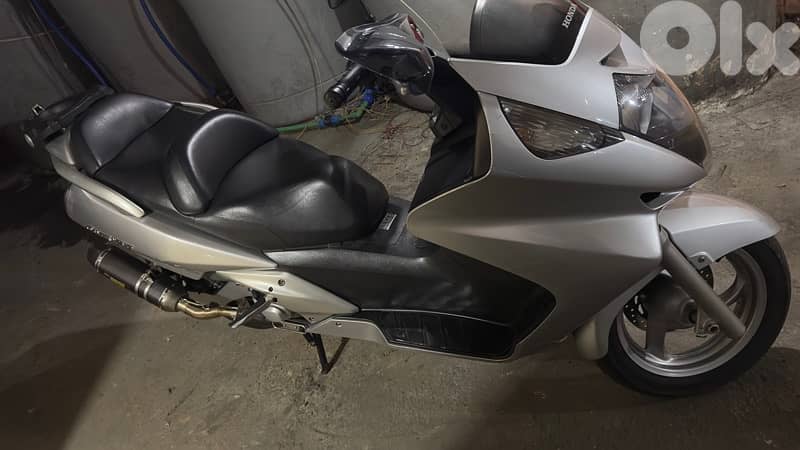 silver wing ajnabyeh 1