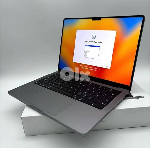 MacBook Pro M1 2021 – Power & Performance Combined 3