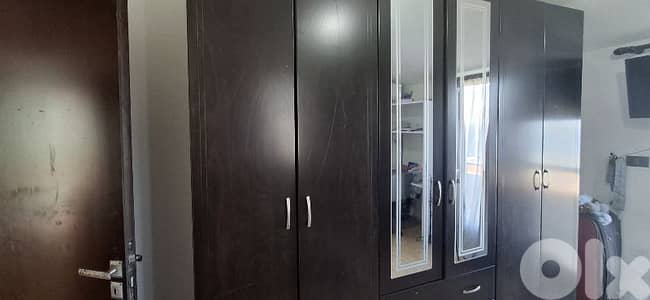 bedroom one closet one bed