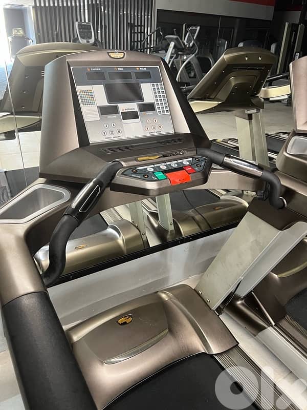 treadmills excellent condition for sale 0