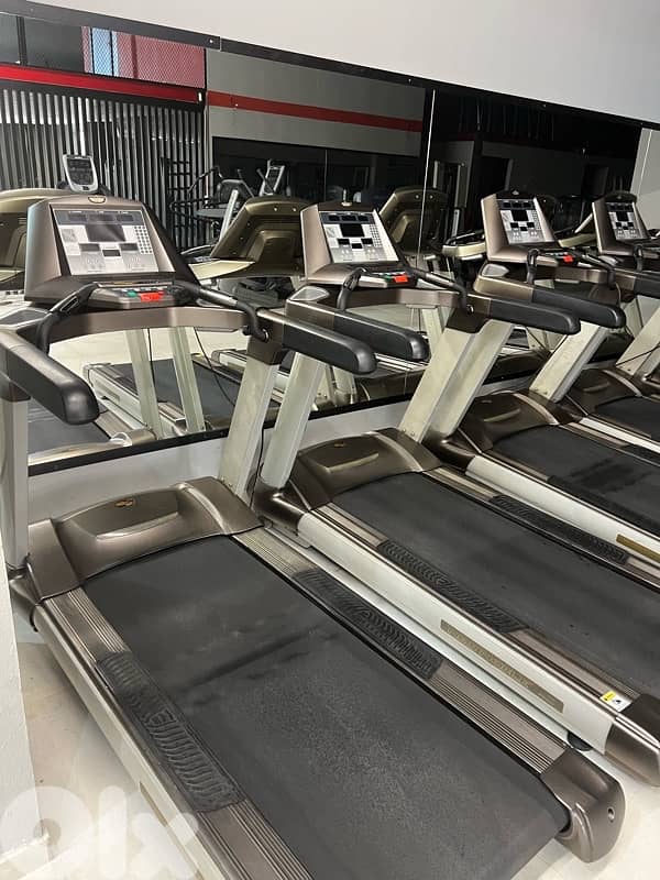 treadmills excellent condition for sale 1