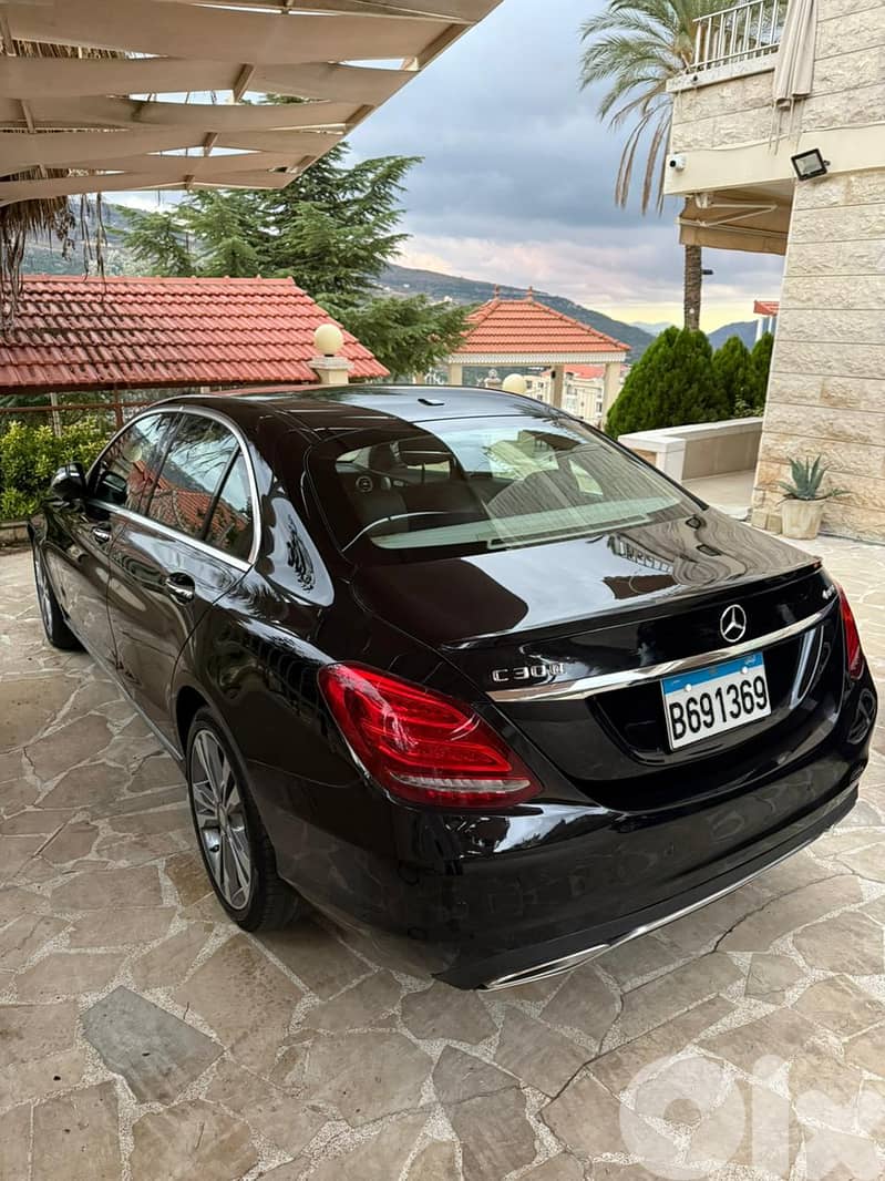 Mercedes-Benz C-Class 2015 C300 0