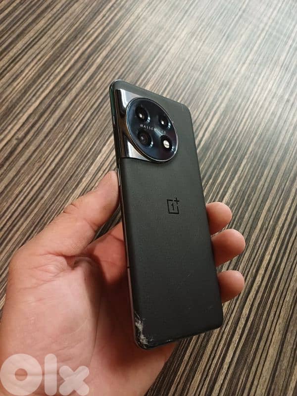 OnePlus 11 ( 256 Gb / 16 Ram ) mish maftou7 mad8out 1