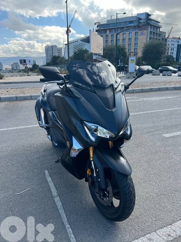 Yamaha tmax 2020 4