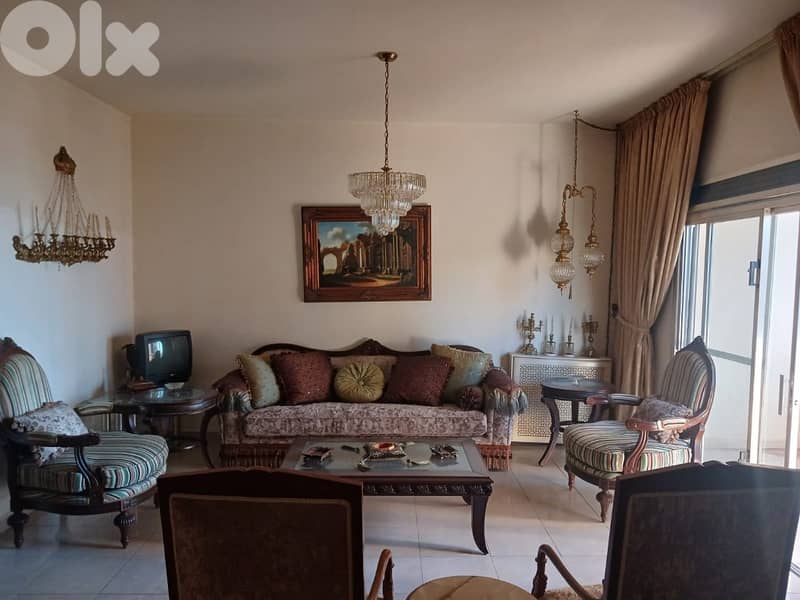 شقة مفروشة للبيع في حارة صخرFurnished apartment for sale Haret Sakher 0