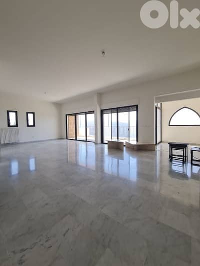 Apartment for rent in Baabdat