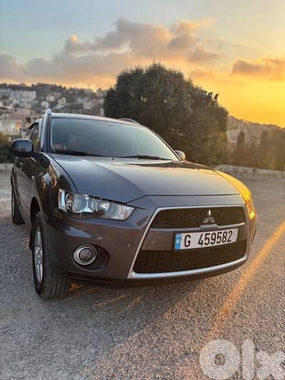 Mitsubishi Outlander 2010