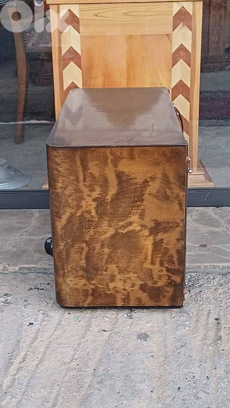 antique 7