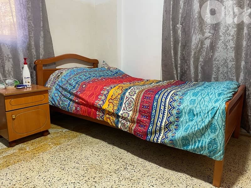 single bed 0
