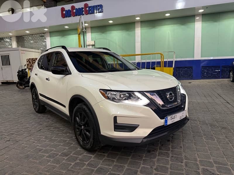 Nissan Rogue 2018 0