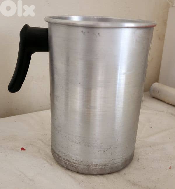 wax-making tools - أغراض صناعة الشمع 1