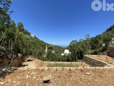RWB185EG - Land for sale in Azra Keserwan