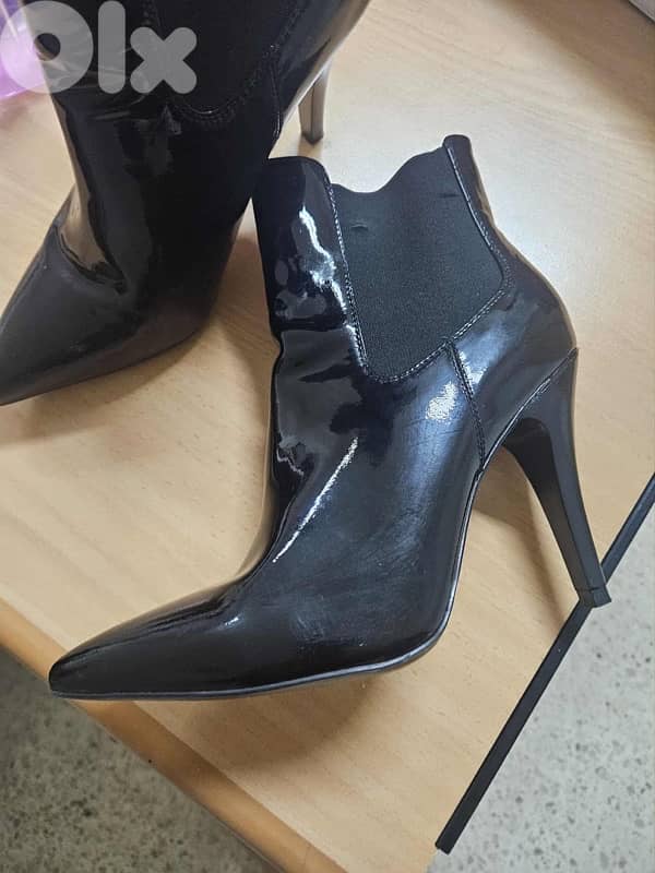 Boots 1