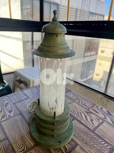 VINTAGE LIGHTHOUSE LAMP