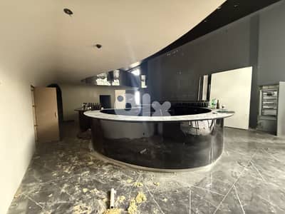 For rent | Shop in Gemmayze للإيجار | محل في الجميزة