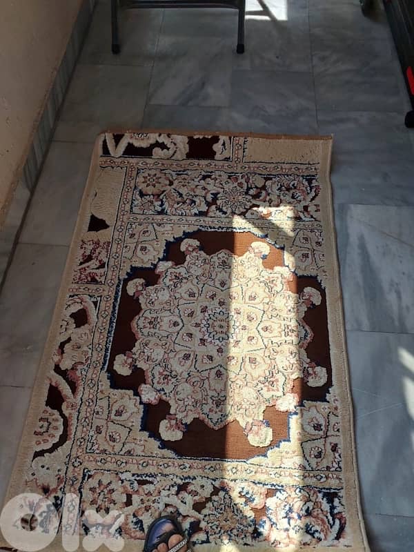 ٨ قطع سجاد للبيع 5