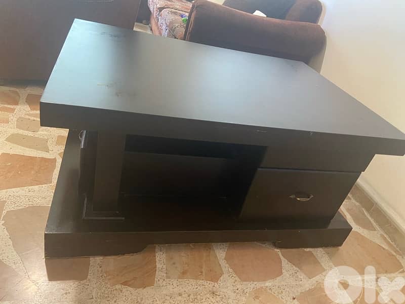 طاولة 2