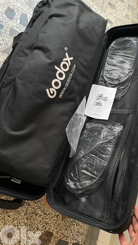 Godox SK300 2 V 1