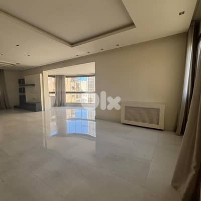 230 Sqm Apartment located in Clemenceau