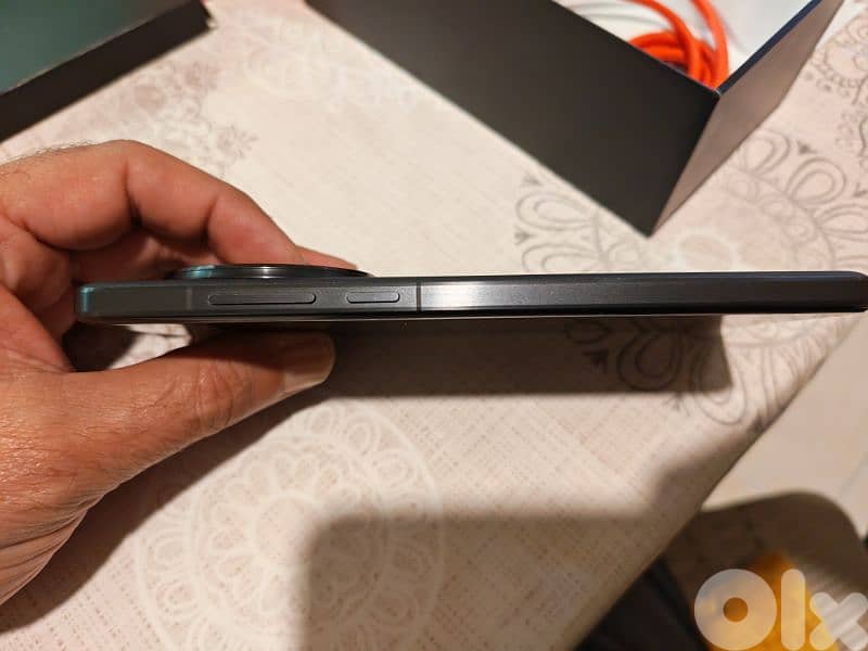 one plus 13 (512/16gb) 4