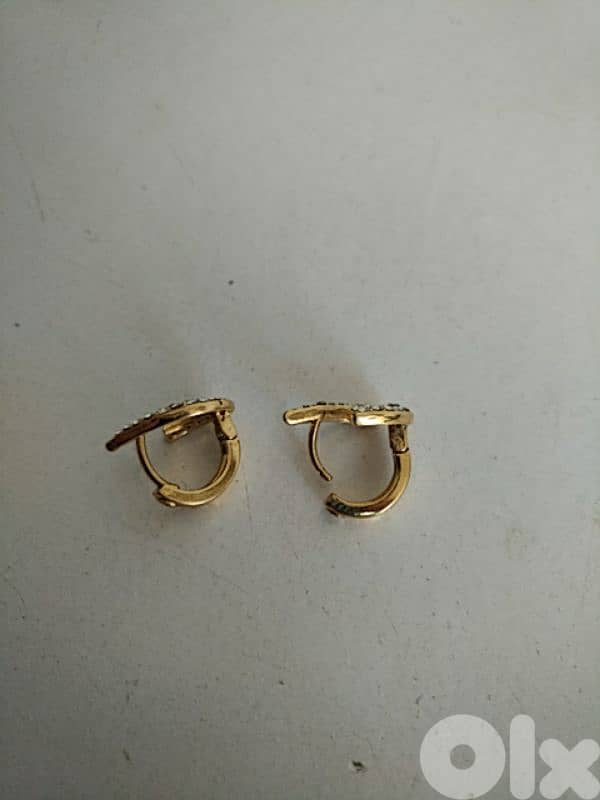 C earrings - Not Negotiable 3