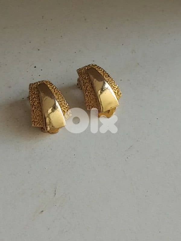 Vintage Orena earrings - Not Negotiable 2