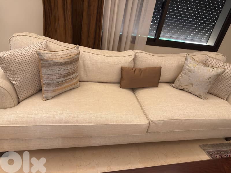 beautiful luxury custom made luxury premium sofa white with 5 cushion 1