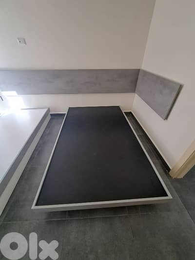 3 beds