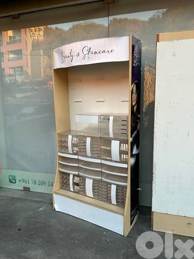 cosmetics Racks Stands