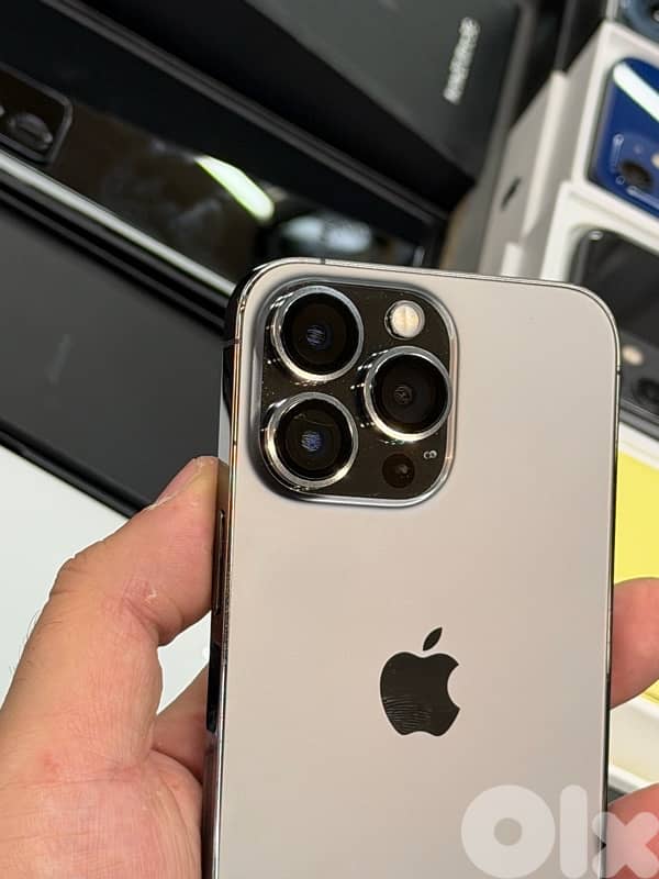 iPhone 13 Pro 512Gb all original water-resistant 3