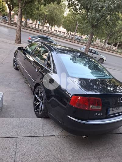 Audi A8 2004