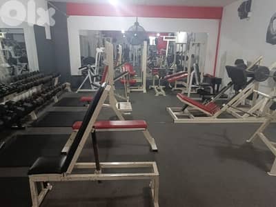 full gym equipment نادي كامل للبيع