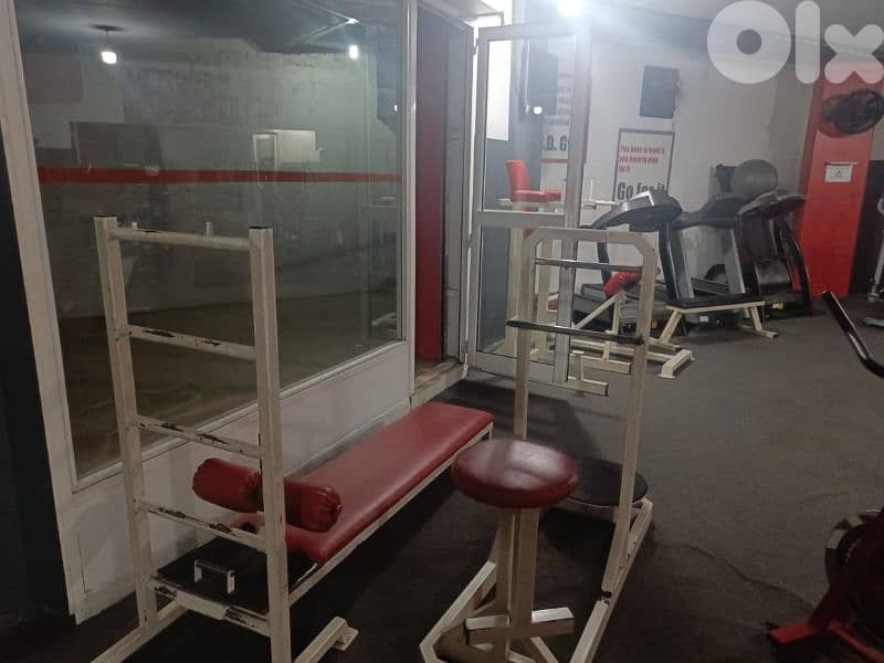 full gym equipment نادي كامل للبيع 12