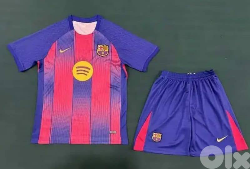 football and ثياب فوتبول حذاء كرة قدم 5