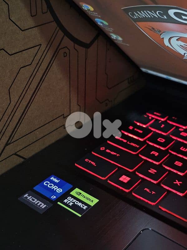 1TB SSD- with box Msi Gaming laptop - core i7 - like new condition 4