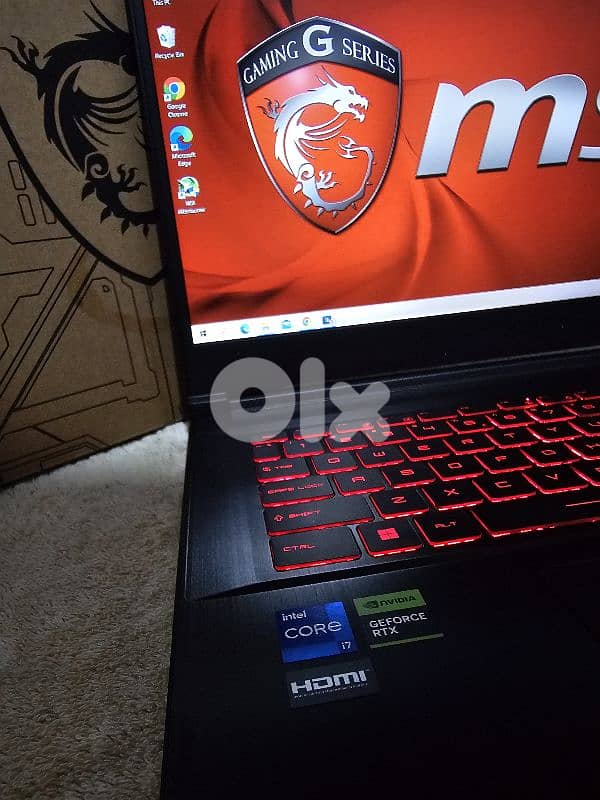 1TB SSD- with box Msi Gaming laptop - core i7 - like new condition 6