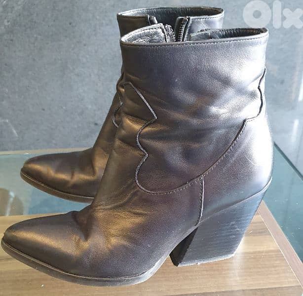 boots Mivida made in Italy  n 36 like new only 5$ b ashrafiye 03723895 1