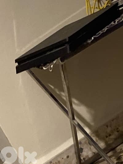 PS4 SLIM 120$