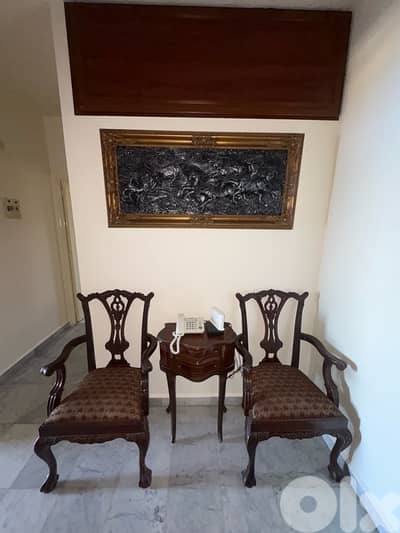2 chairs & 1 table for sale