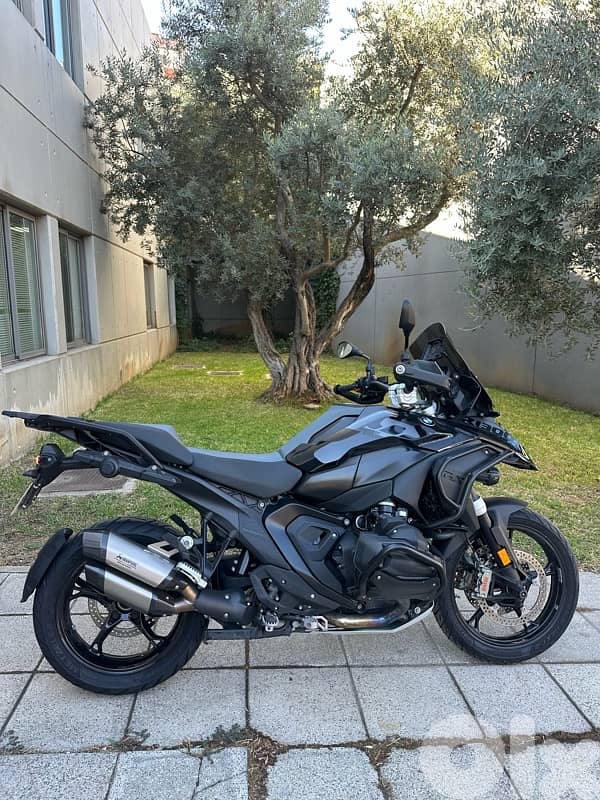 BMW R 1300 GS 2024 Triple Black 3