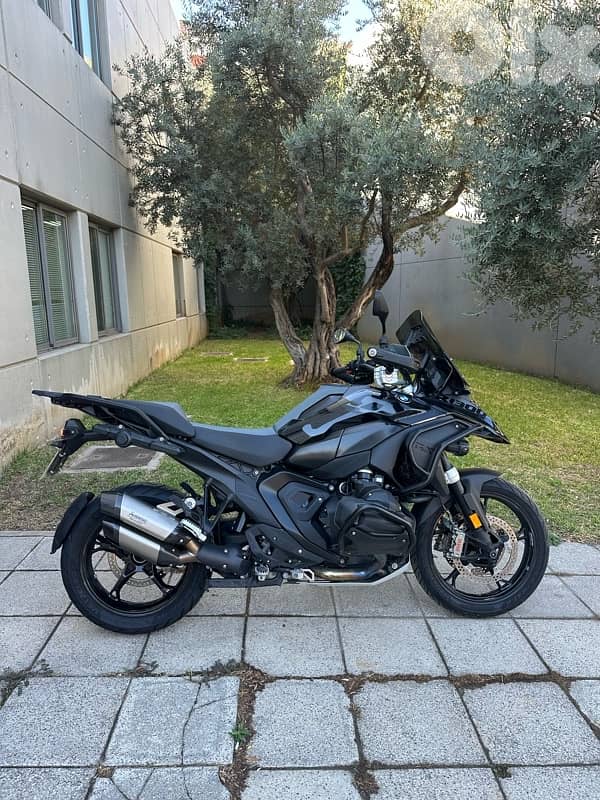 BMW R 1300 GS 2024 Triple Black 4
