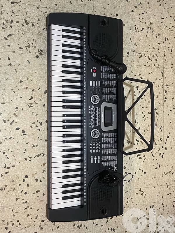 Calypso Keyboard ST-200 0