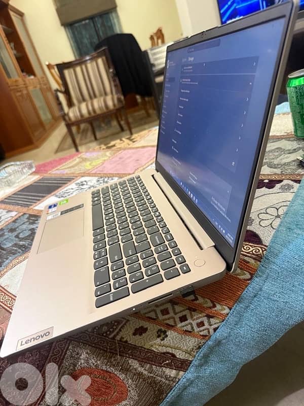 Lenovo ideapad 3 2