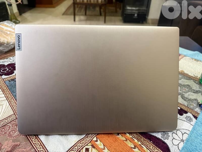 Lenovo ideapad 3 3