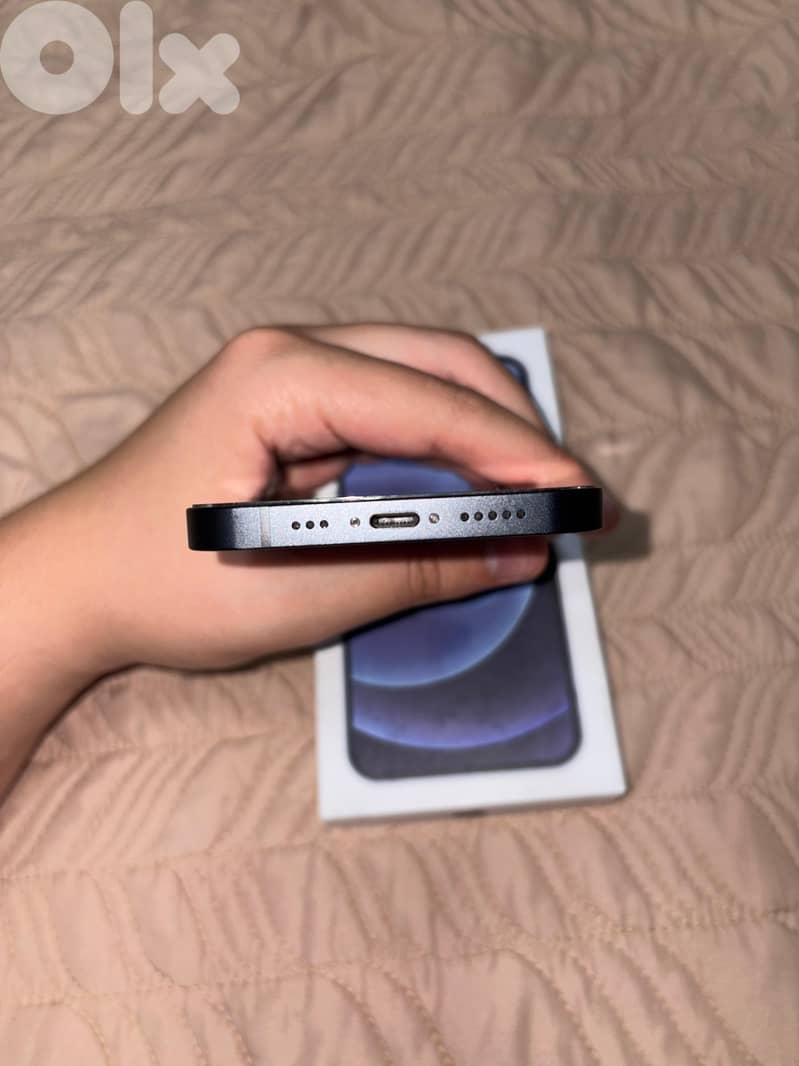 Iphone 12 - 128 GB - Open Box Like New 5