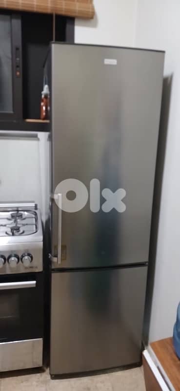 براد حالة ممتازة- refrigerator like new 2